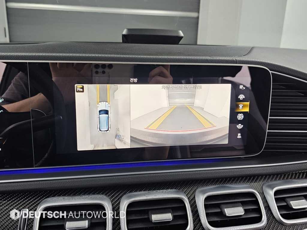 Mercedes-Benz GLE-Class — photo 15