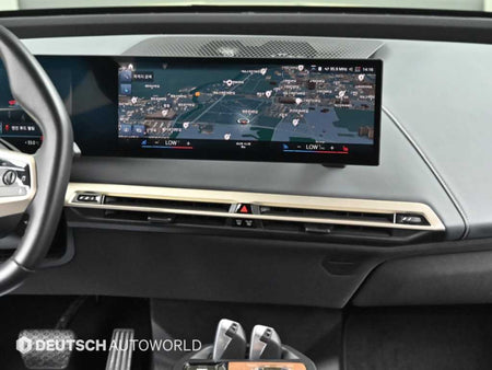 BMW iX — photo 14