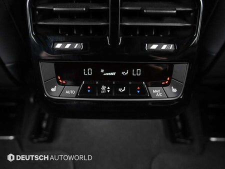 BMW iX — photo 16