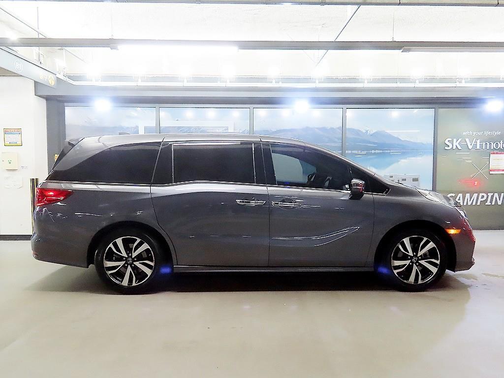 Honda Odyssey — photo 03