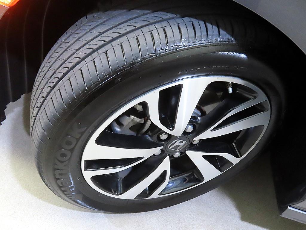 Honda Odyssey — photo 20