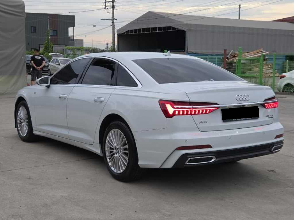 Audi A6 — photo 03
