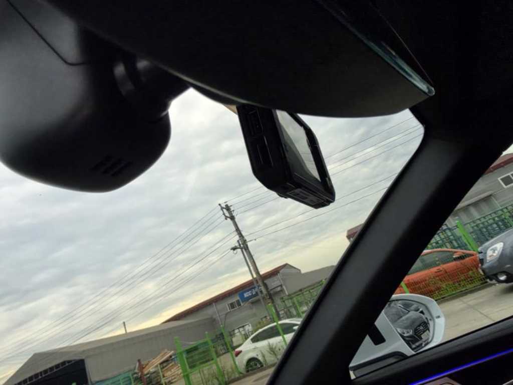 Audi A6 — photo 16