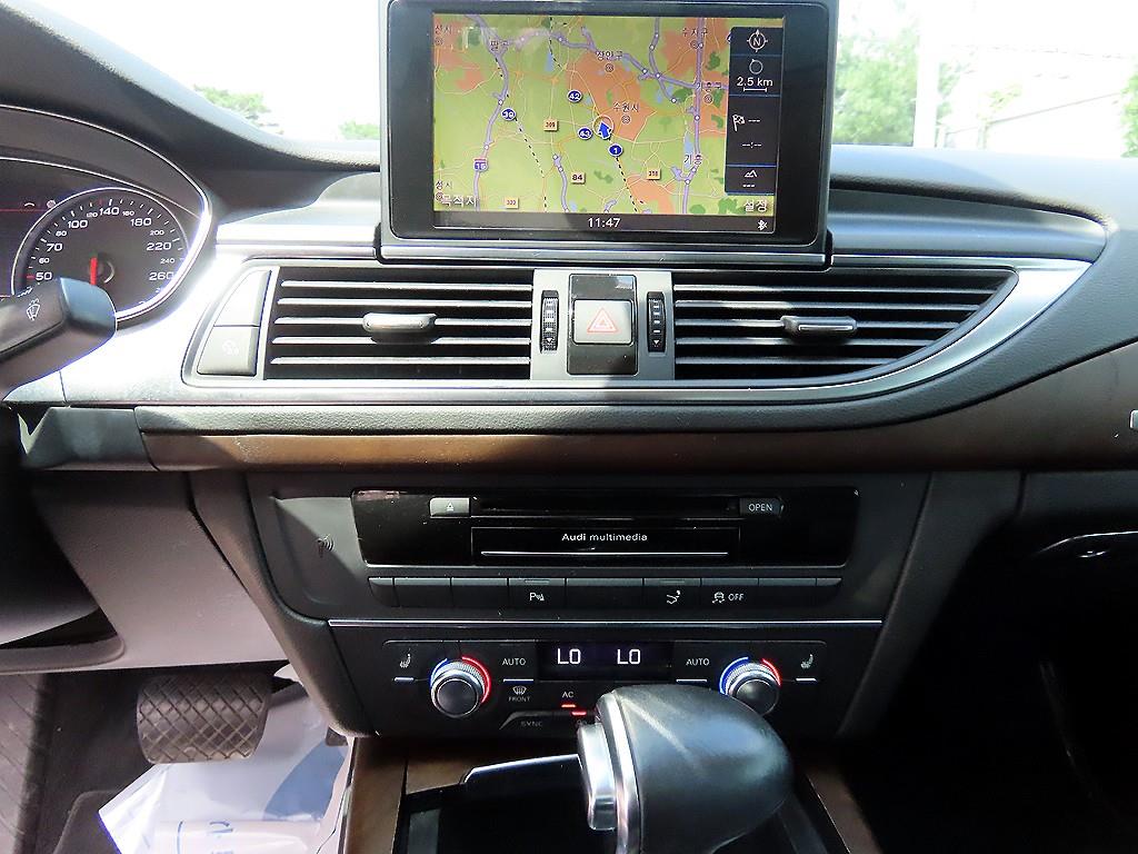 Audi A7 — photo 13