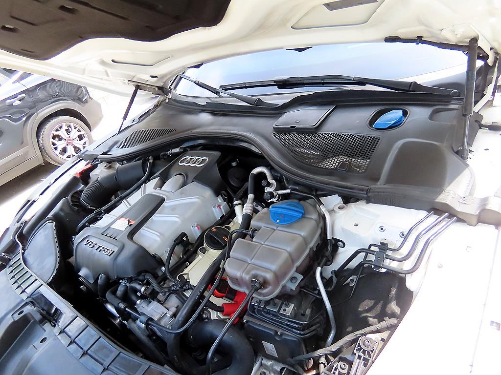 Audi A7 — photo 19