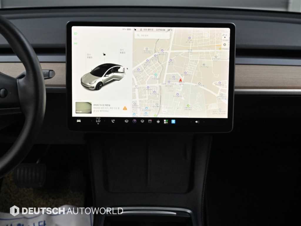 Tesla Model 3 — photo 14