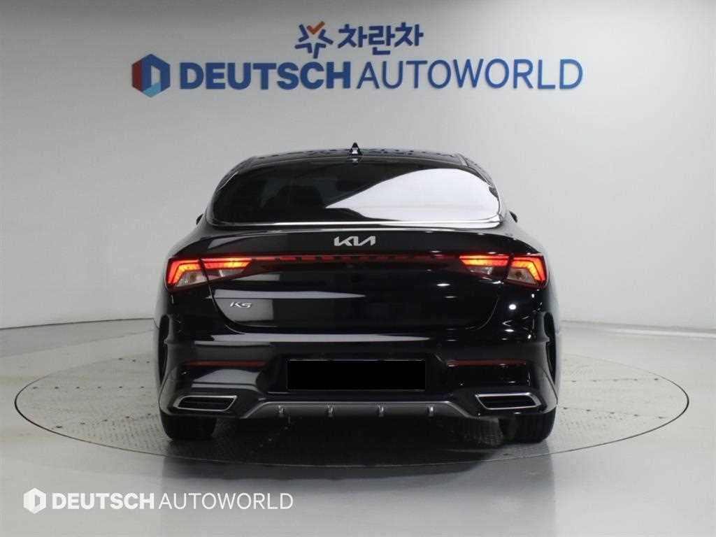 Kia K5 — photo 04