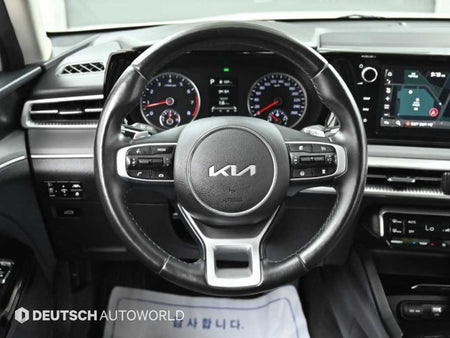 Kia K5 — photo 13