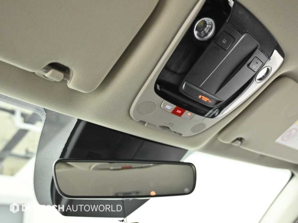 Kia K5 — photo 18