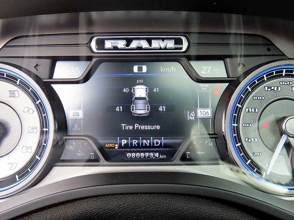 Dodge Ram Pick Up — photo 10