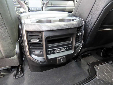 Dodge Ram Pick Up — photo 17