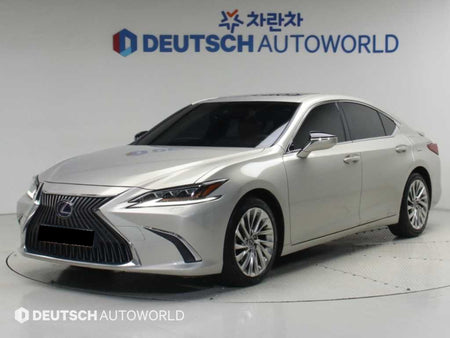 Lexus ES — photo 01