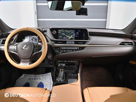 Lexus ES — photo 07
