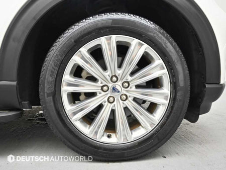 Ford Explorer — photo 05