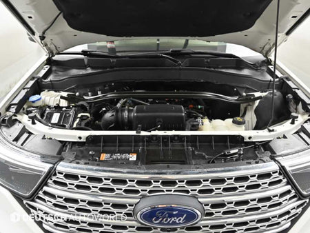 Ford Explorer — photo 06