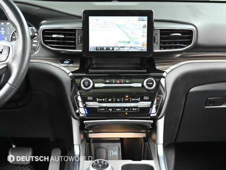 Ford Explorer — photo 14