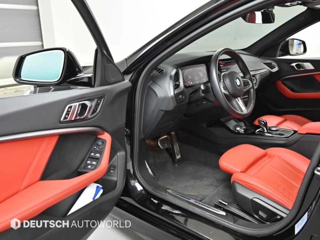 BMW 1-Series — photo 11