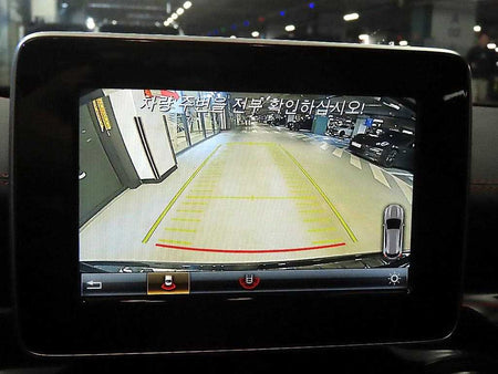 Mercedes-Benz GLA-Class — photo 14