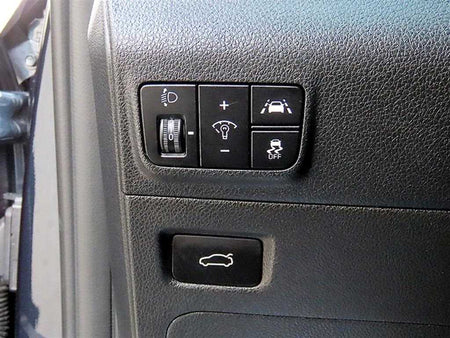 Kia K5 — photo 12