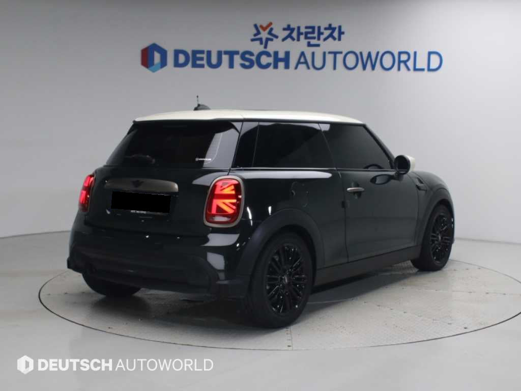 Mini Cooper — photo 02
