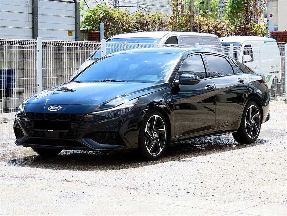 Hyundai Avante — photo 02