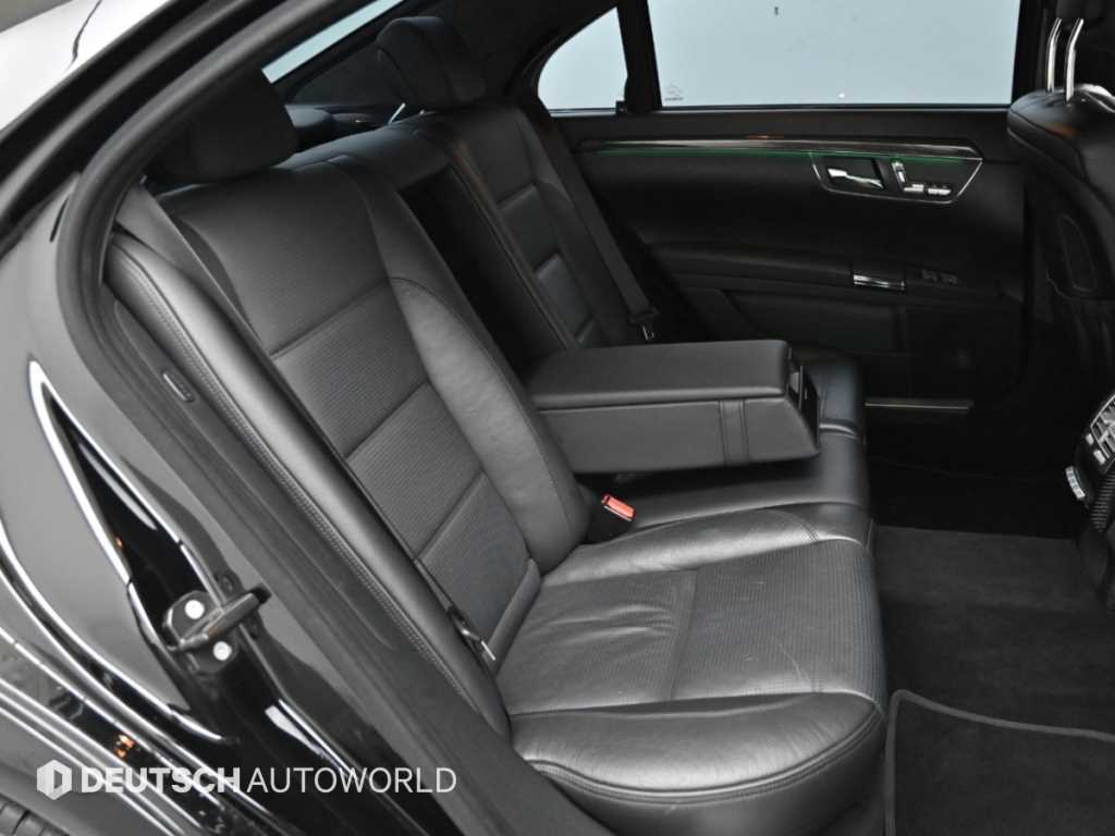Mercedes-Benz S-Class — photo 12