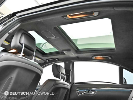 Mercedes-Benz S-Class — photo 18