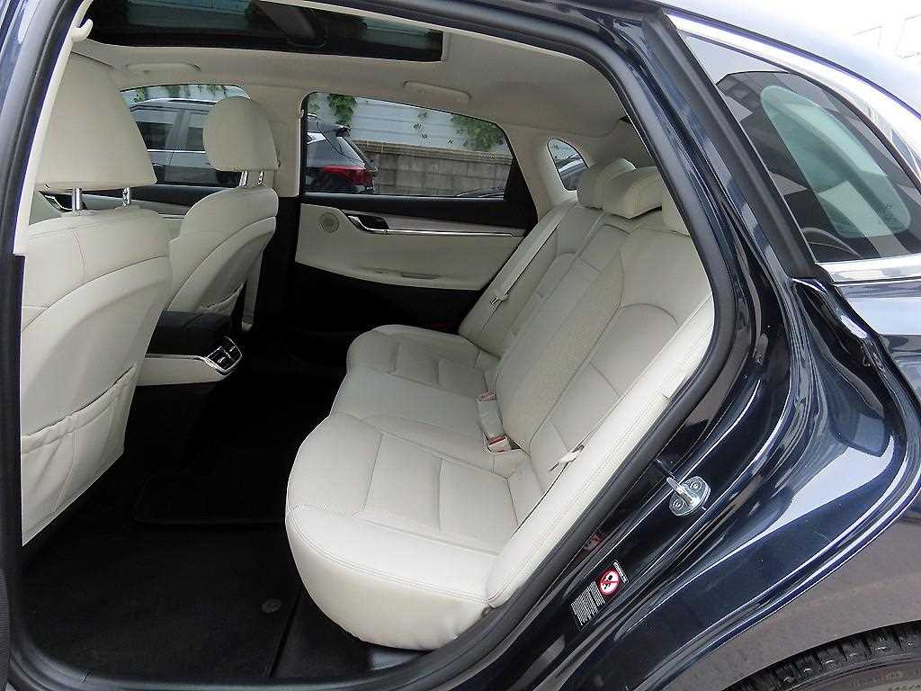 Hyundai Grandeur — photo 06