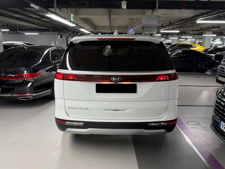 Kia Carnival — photo 04