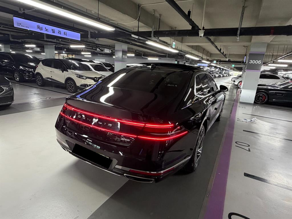 Genesis G90 — photo 04