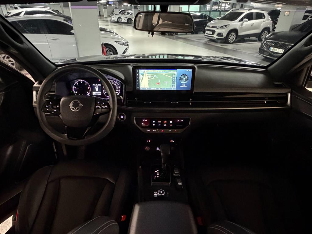 KGM Rexton — photo 08