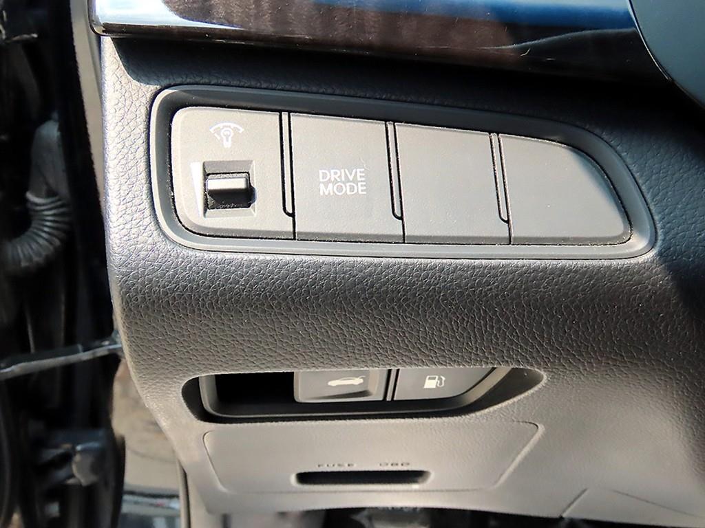 Hyundai Grandeur — photo 12
