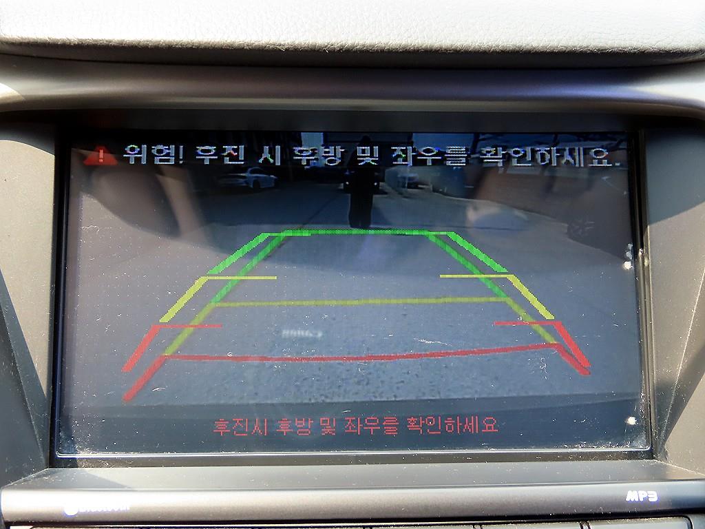 Hyundai Grandeur — photo 17
