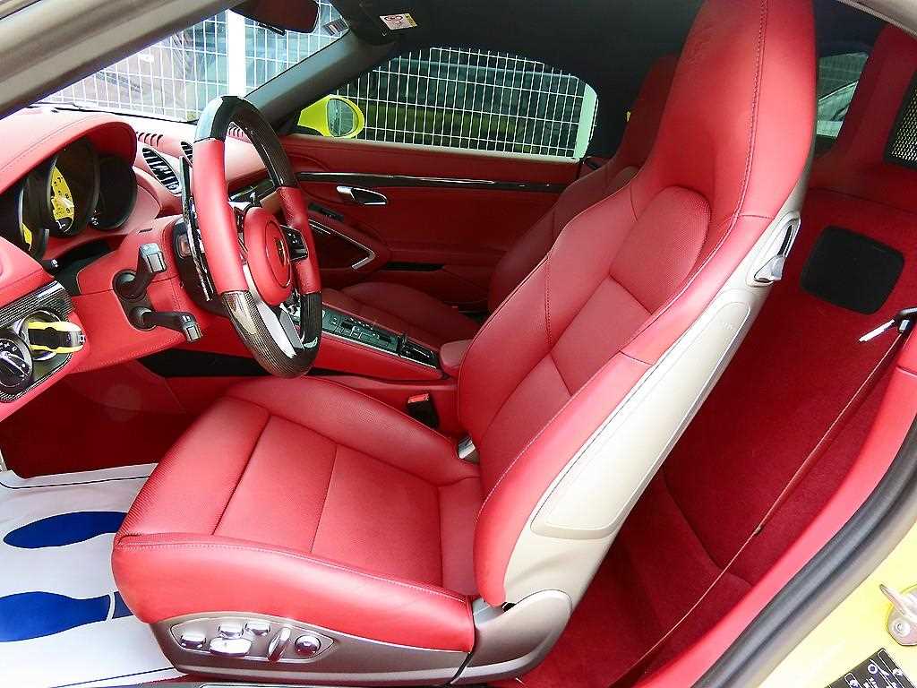 Porsche 718 — photo 10