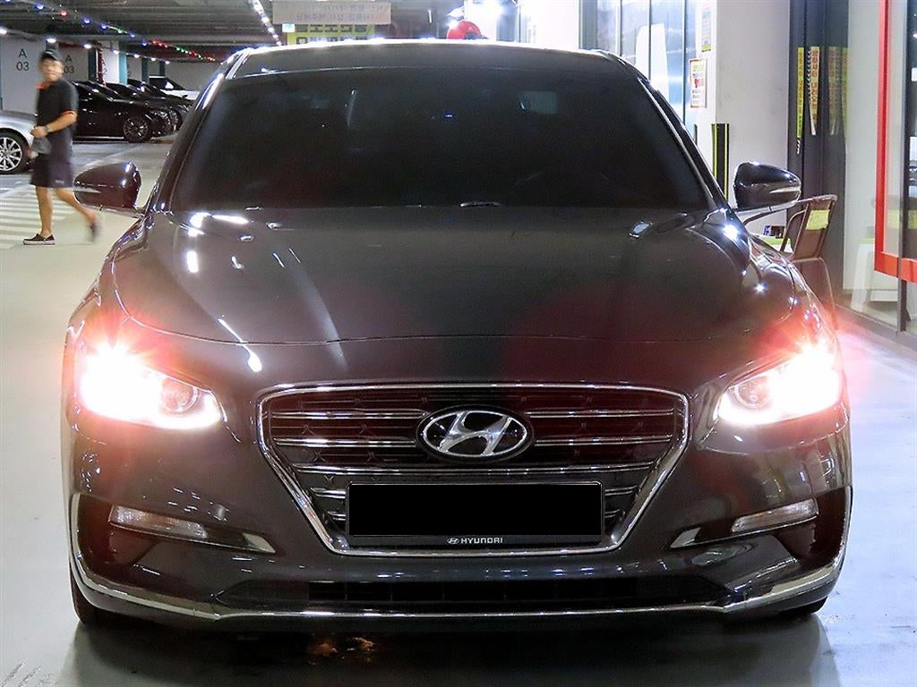 Hyundai Grandeur — photo 02