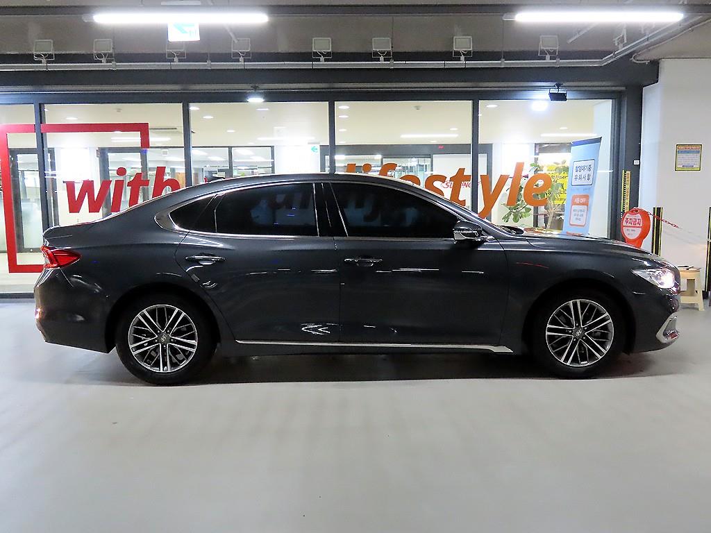 Hyundai Grandeur — photo 03