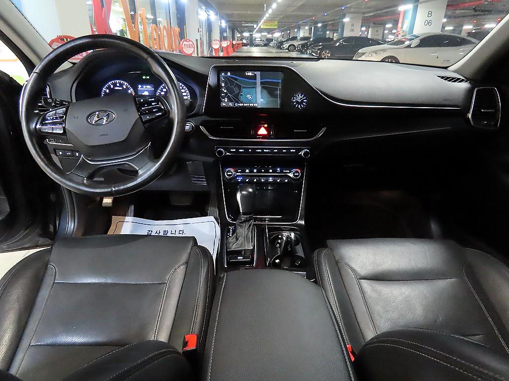 Hyundai Grandeur — photo 10