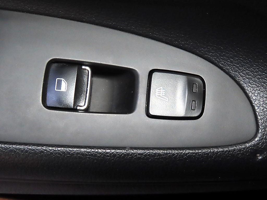 Hyundai Grandeur — photo 13