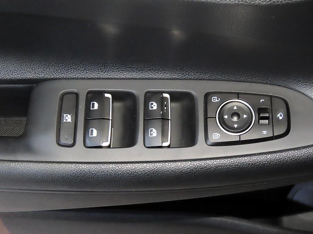 Hyundai Grandeur — photo 14