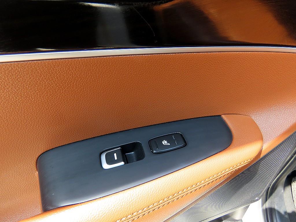 Kia Sorento — photo 16