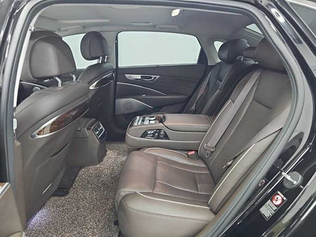 Kia K9 — photo 12