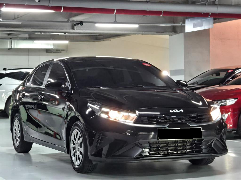 Kia K3 — photo 02