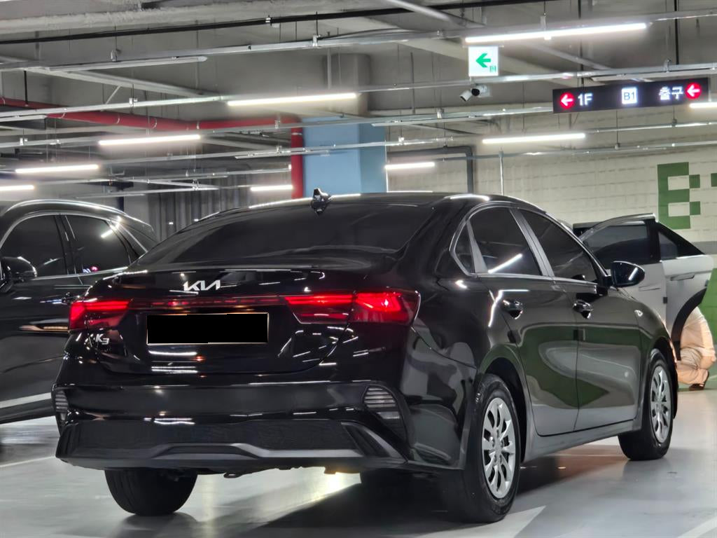 Kia K3 — photo 03