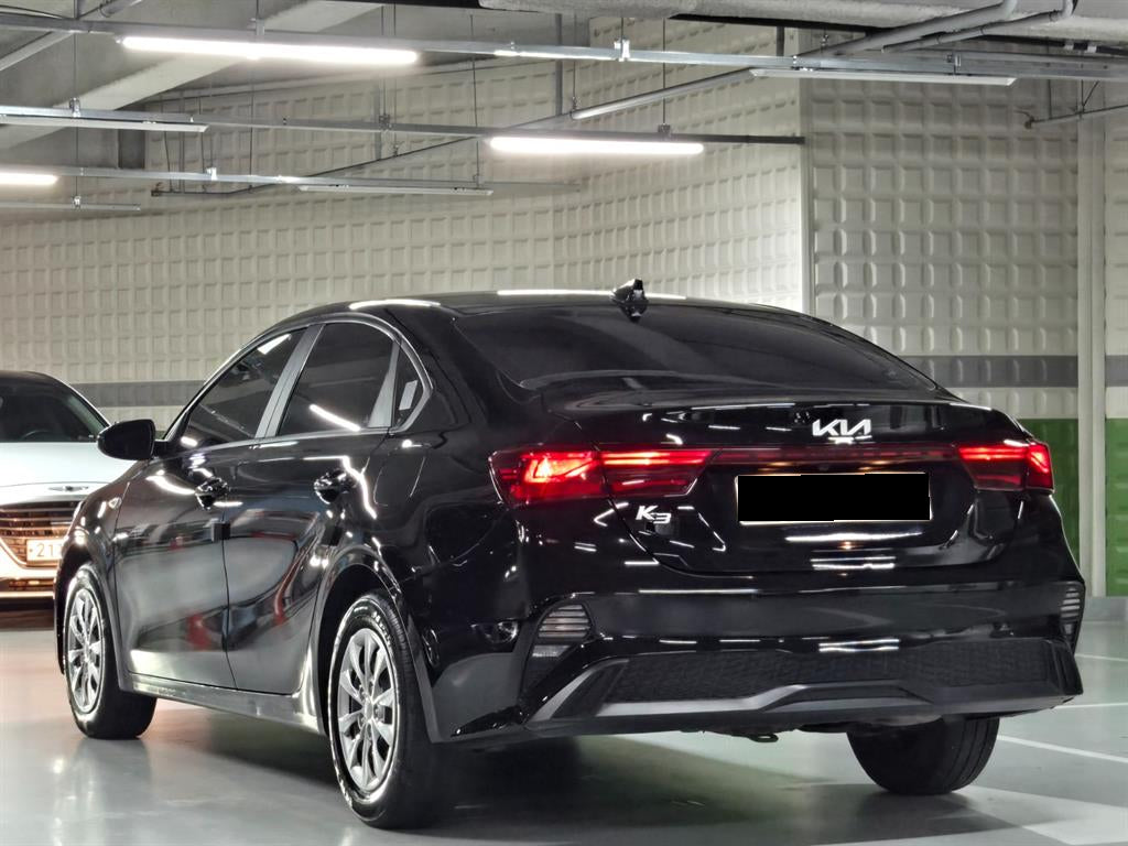 Kia K3 — photo 04
