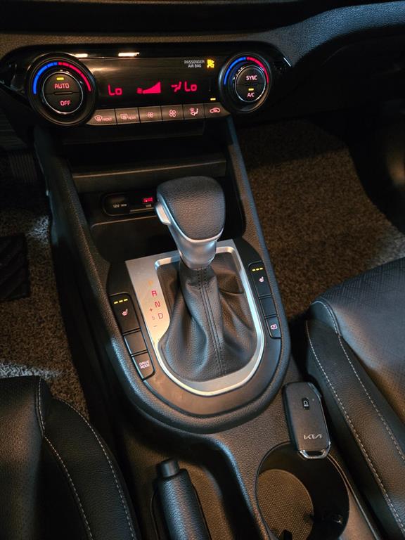 Kia K3 — photo 14