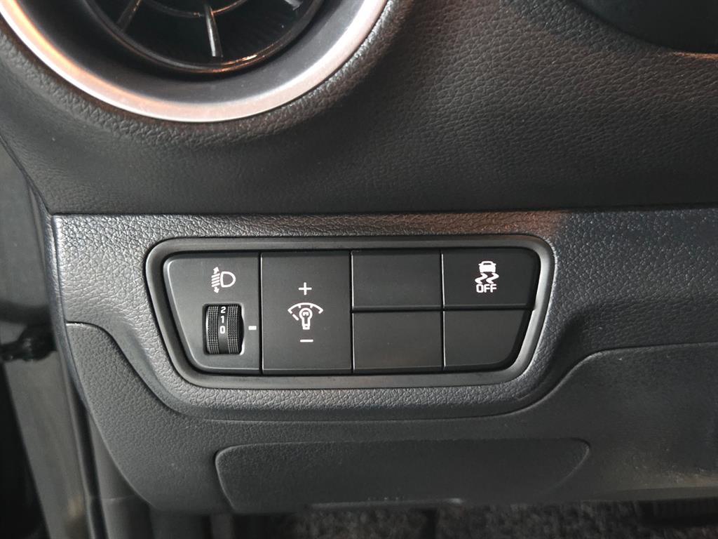 Kia K3 — photo 16