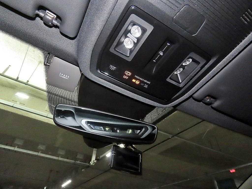 Volkswagen ID.4 — photo 14
