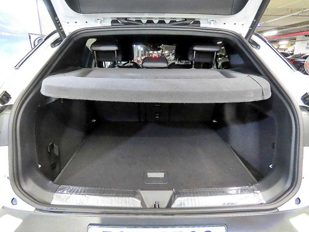 Volkswagen ID.4 — photo 15