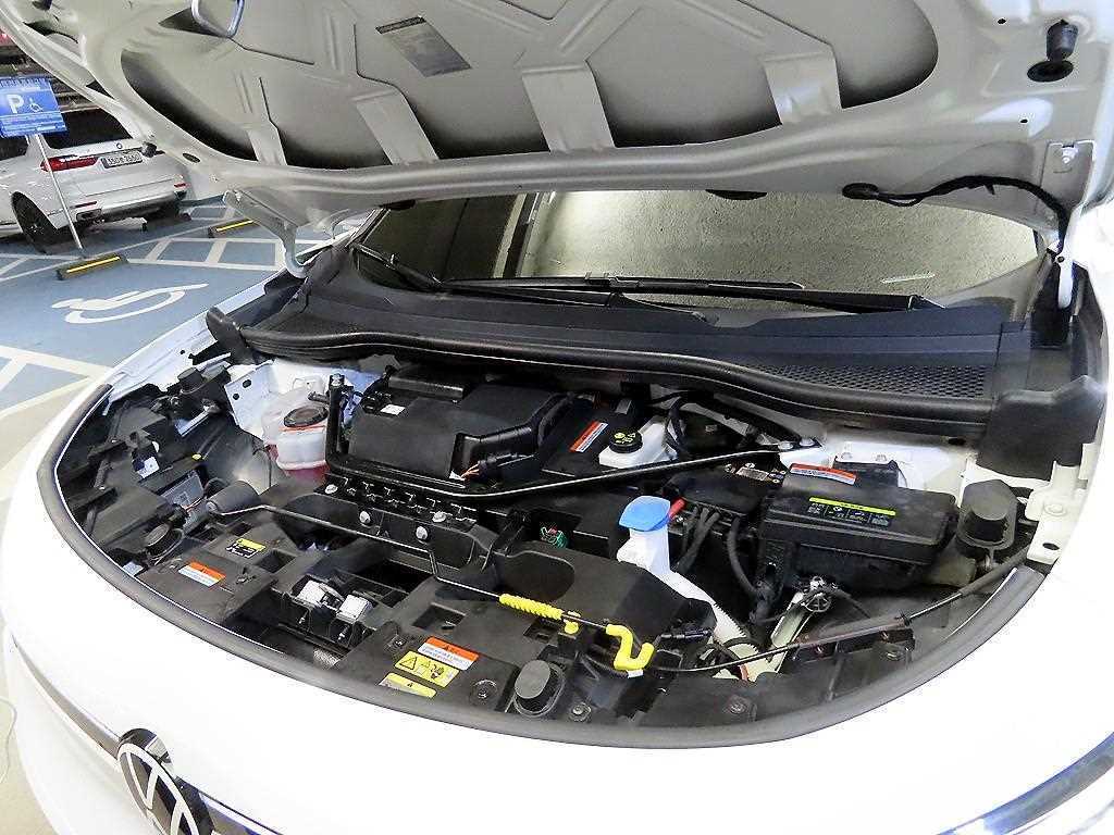 Volkswagen ID.4 — photo 19