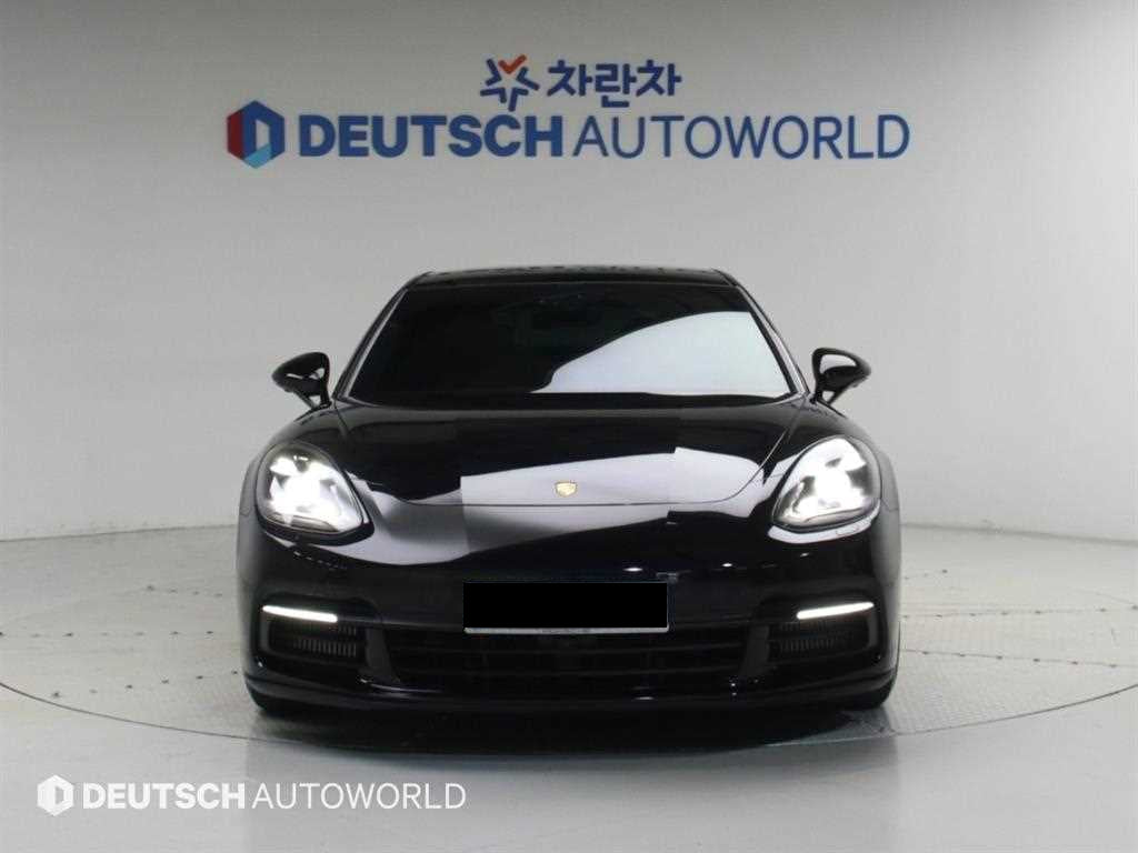 Porsche Panamera — photo 03